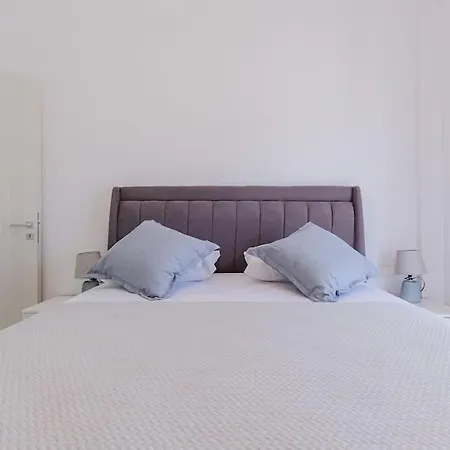Ageri Vila